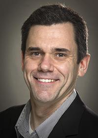 Dr. Esteban Fernandez-Juricic named University Faculty Scholar from the College of Science for 2014